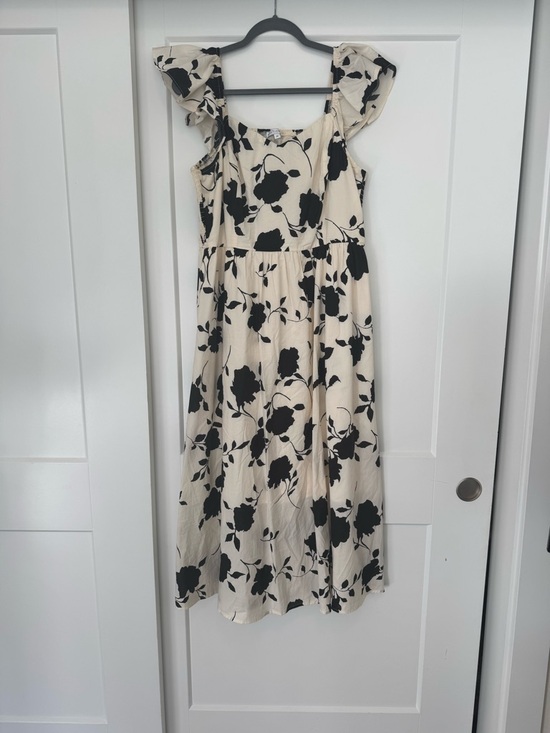 Baltic Born Dresses & Skirts - Baltic Born Cream Midi Dress with Black Floral Print